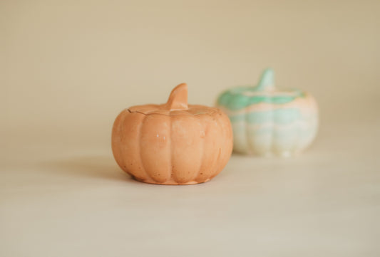 Warm Apple Cider Donuts 5oz Decorative Pumpkin Candle