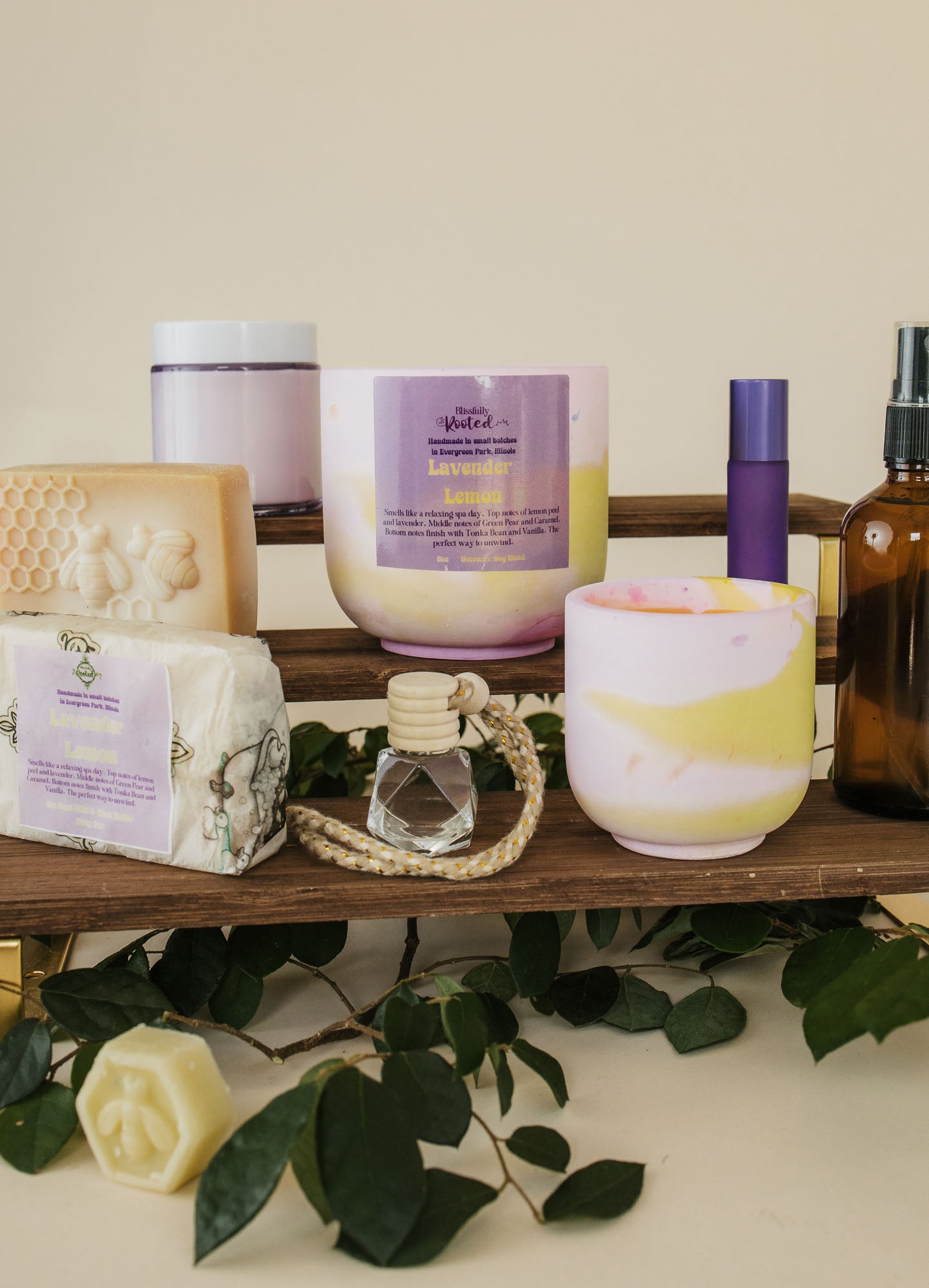 Lavender Lemon Beeswax Candle – Clean Burn, Pure Essential Oils – Calms Stress & Brightens Mood