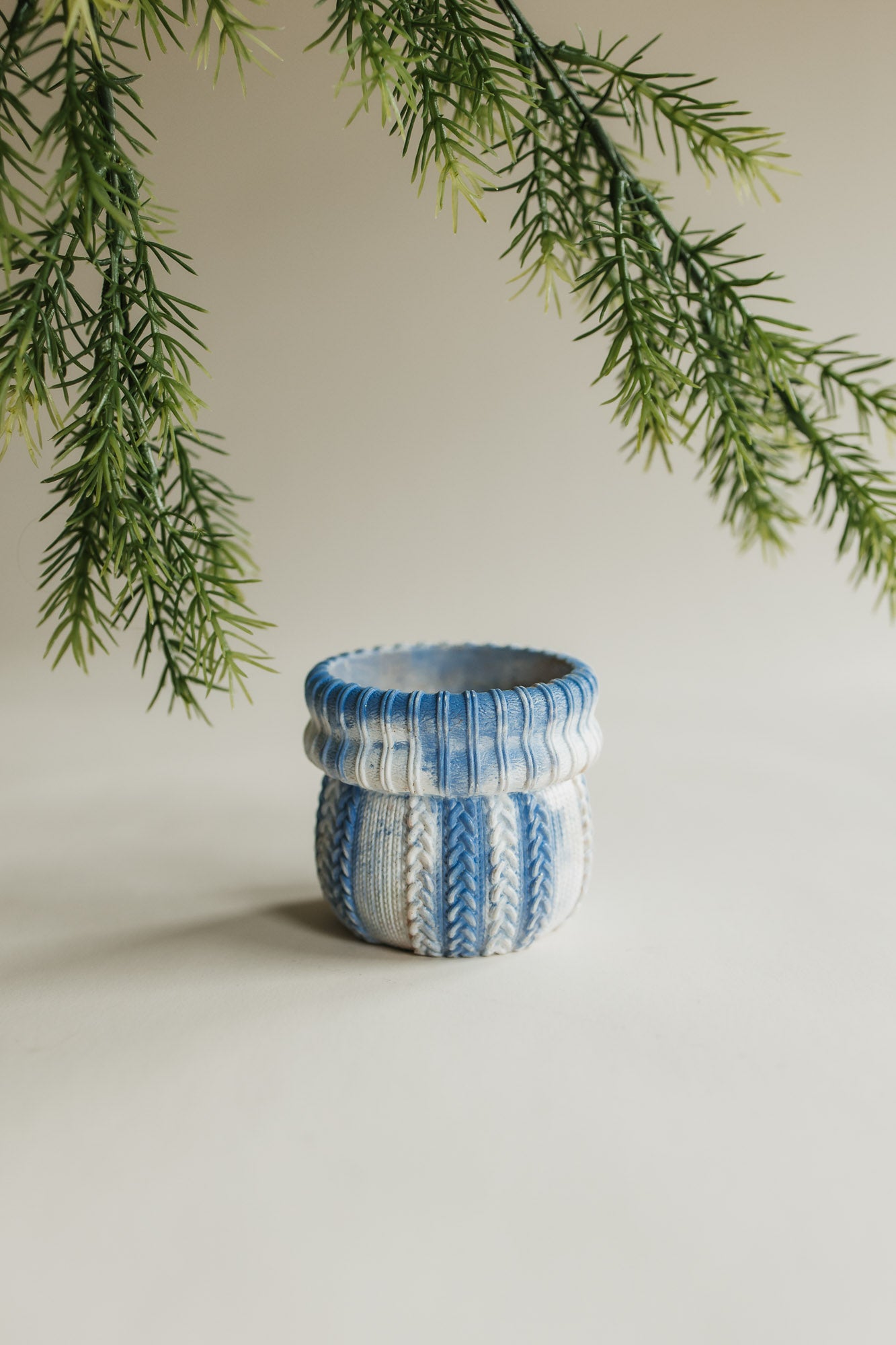 5oz Sweater Vessel Beeswax Candle